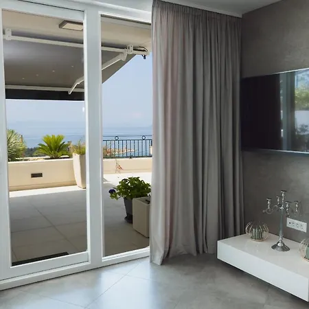 아파트 Smaragd - Lapis - Luxury With Shared Pool *